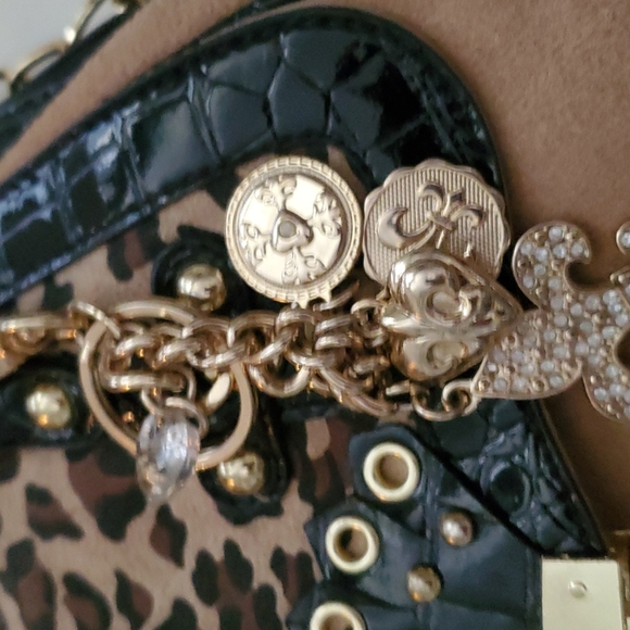 Kathy Small cheeta print purse & wallet - Picture 2 of 4